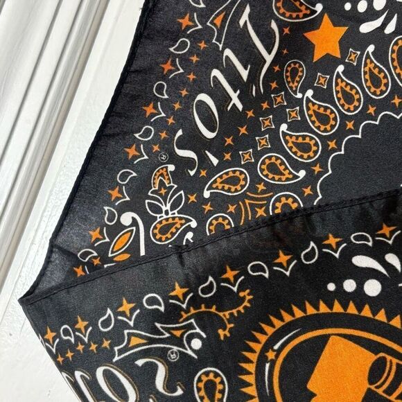 Tito’s Handmade Vodka bandanna black & orange 22” square - Picture 6 of 8